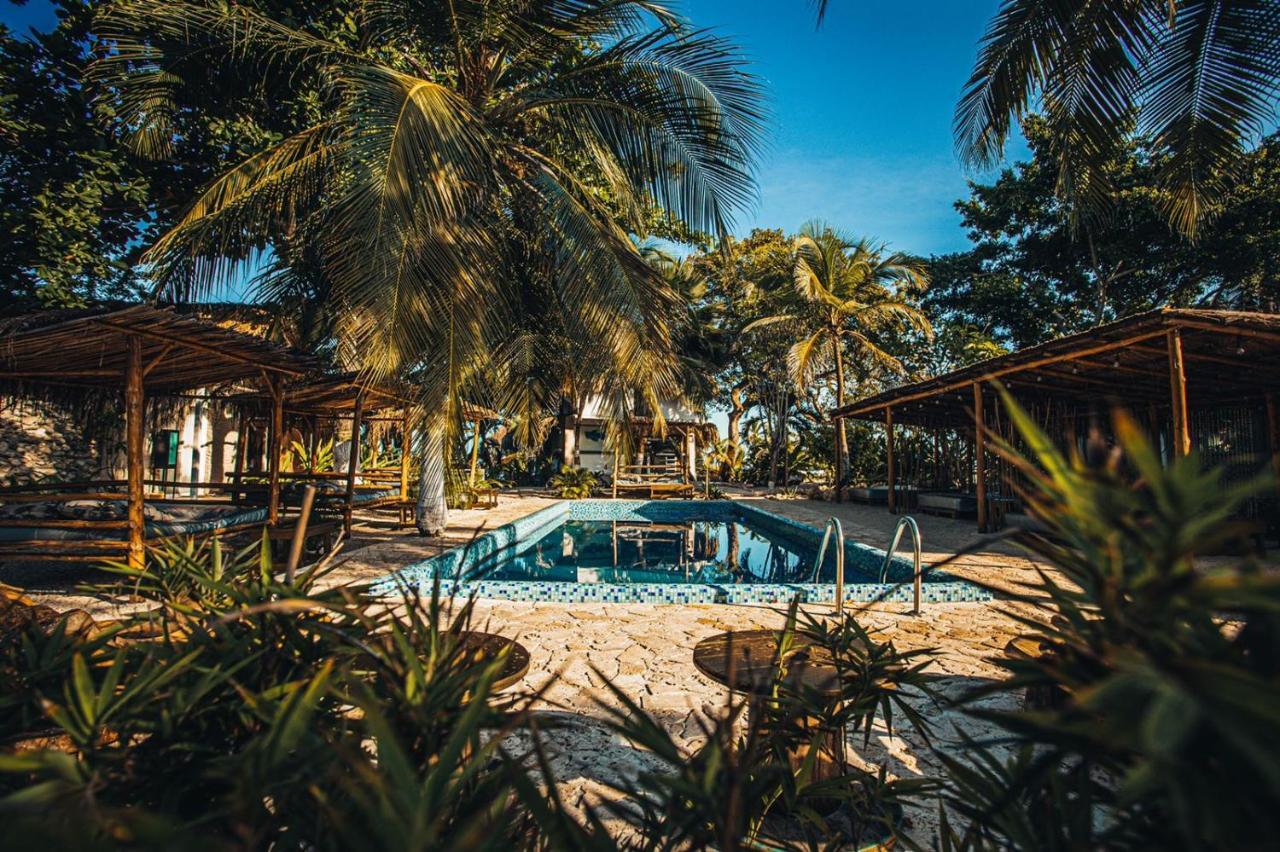 Namaste Beach Club & Hotel Playa de Punta Arena エクステリア 写真