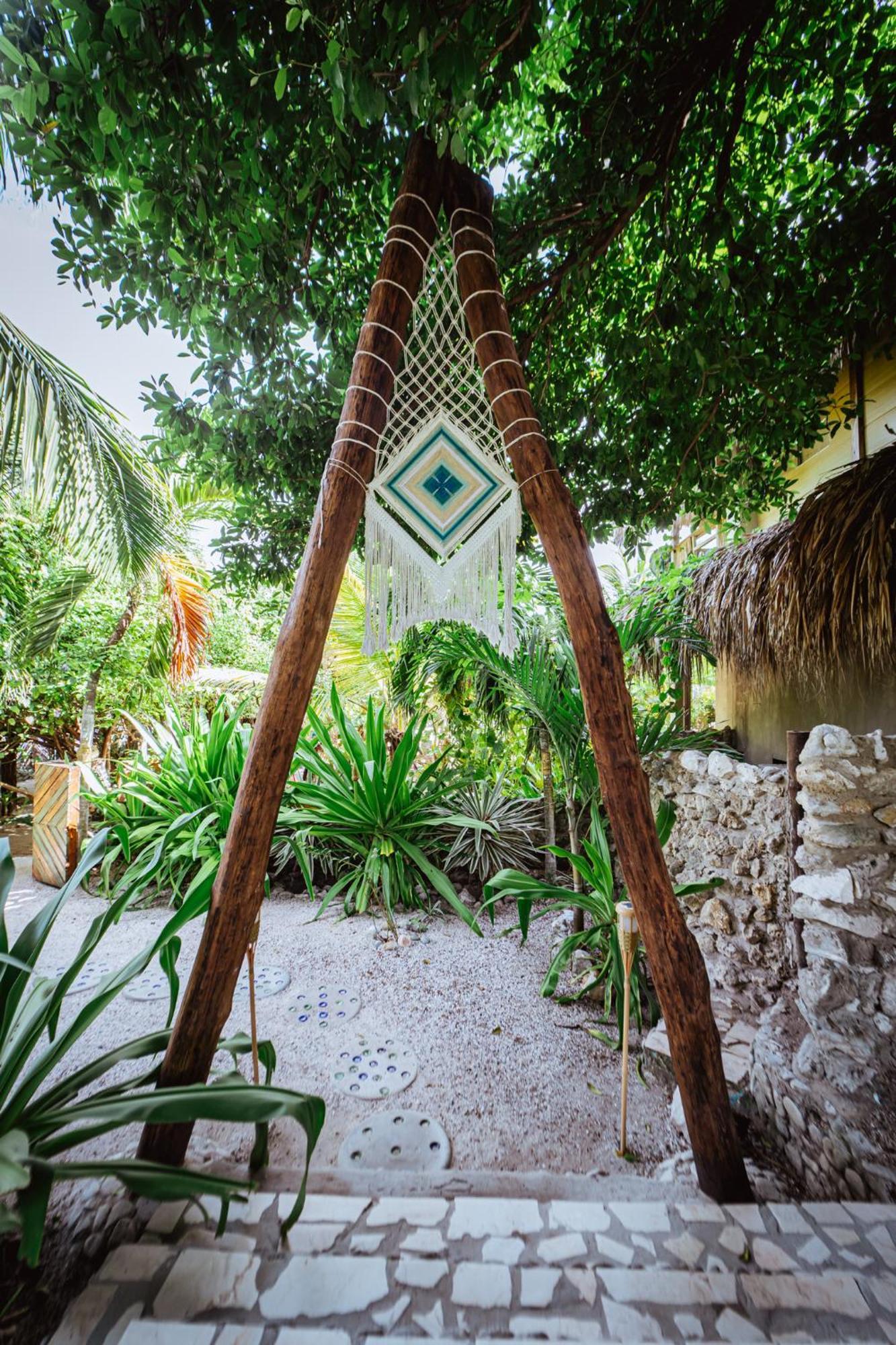 Namaste Beach Club & Hotel Playa de Punta Arena エクステリア 写真